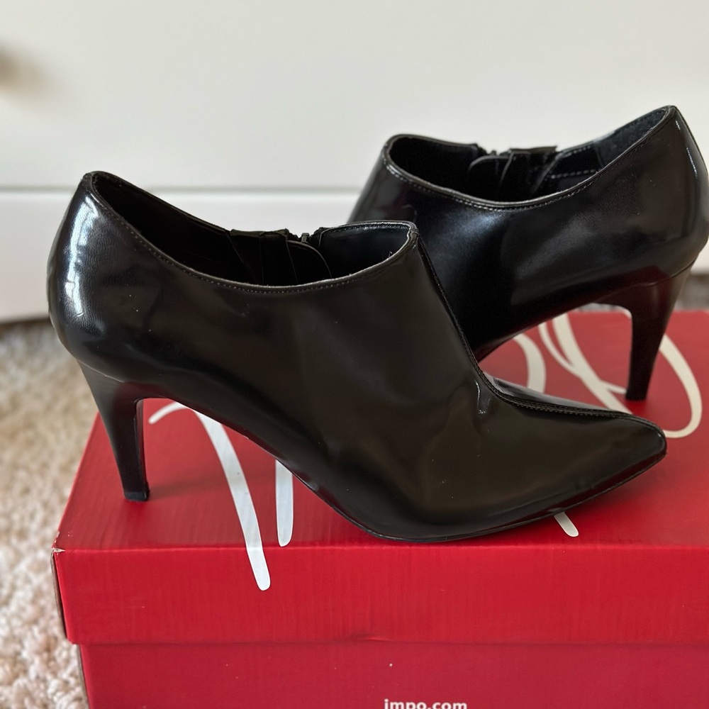 NEW Impo Kiddie Stretch Ankle Heel
